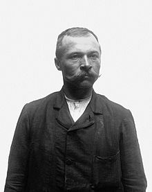 Photo credit: http://en.wikipedia.org/wiki/Maurice_Garin